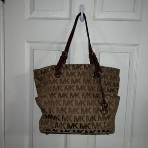 Michael Kors Shoulder Bag